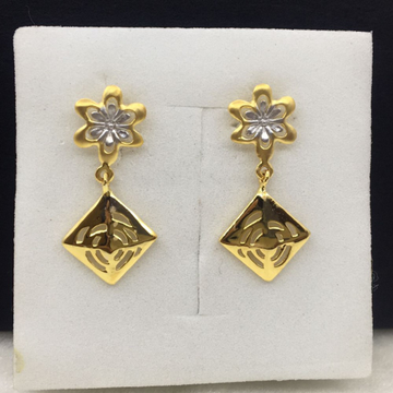 18k Yellow Gold Delicate Design Earrings by 