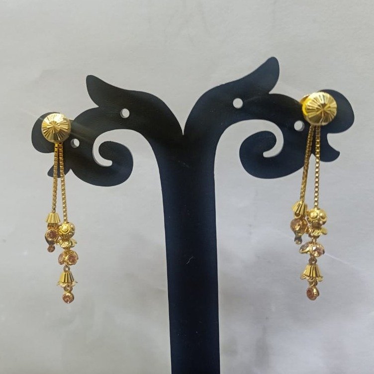 18CT gold traditional design soidora earring 