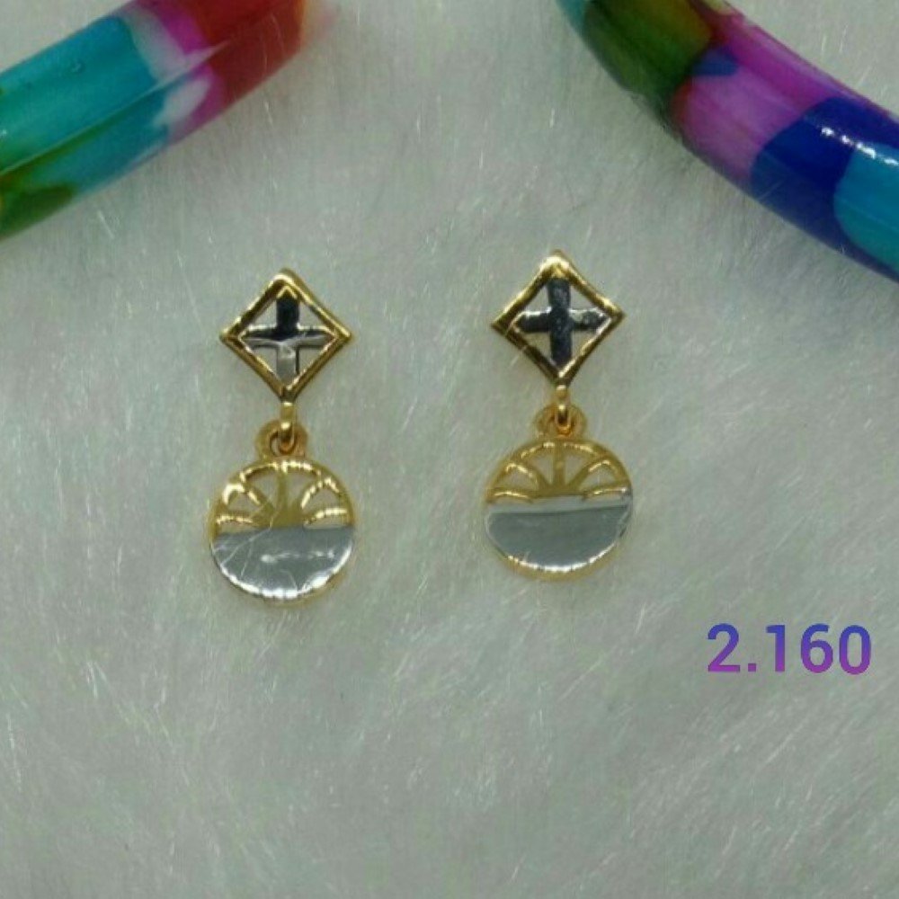 Gold Dazzling Design Earrings