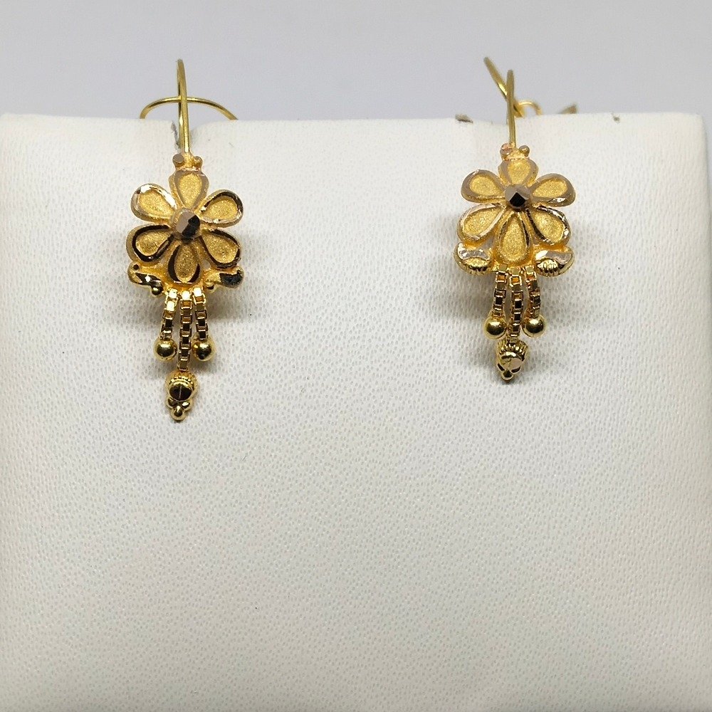 18Kt gold flower design earring dj-e022